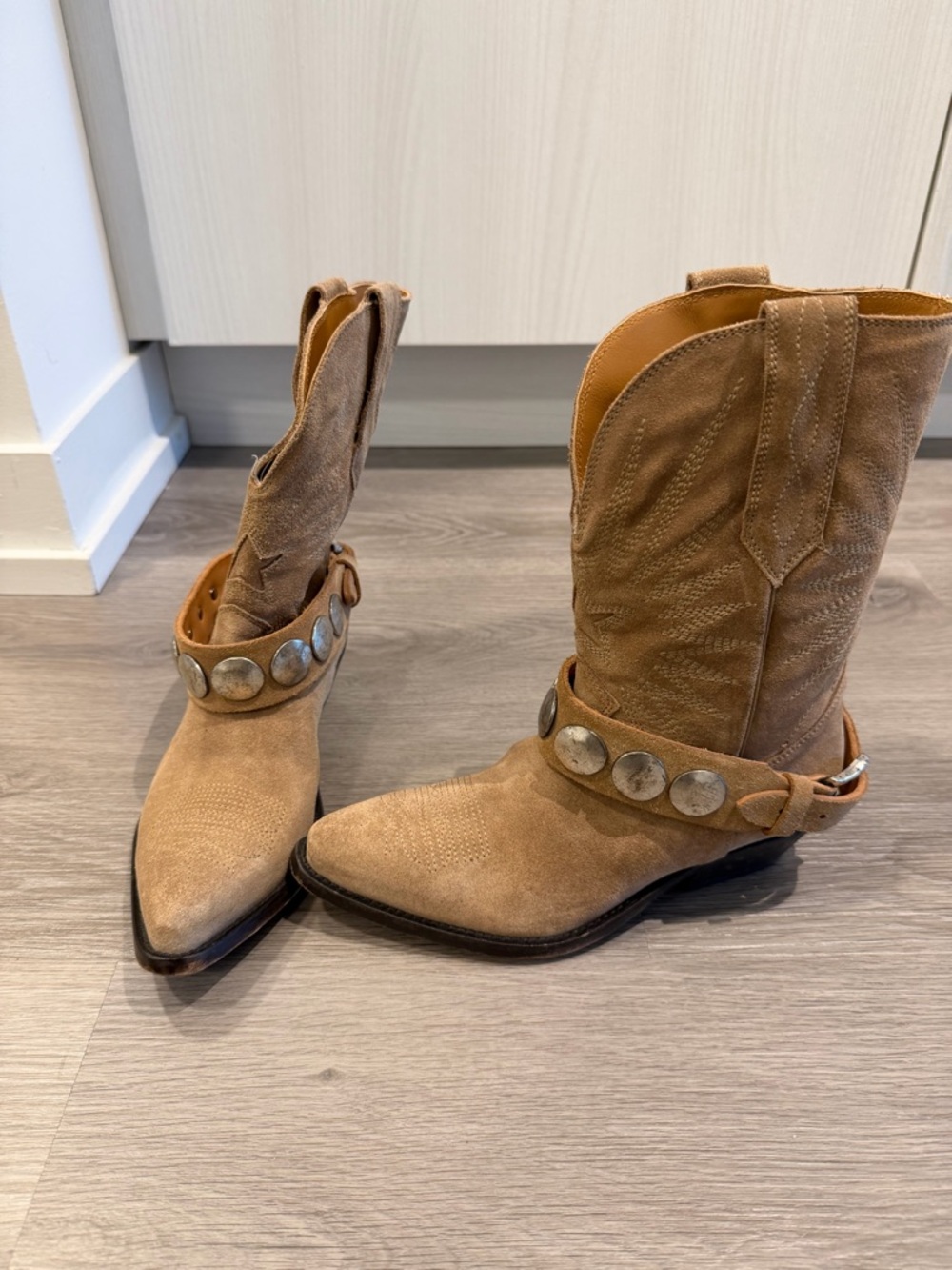 Golden Goose NEW Boots 36 IT Suede Western Studded Italy – MUST SEE